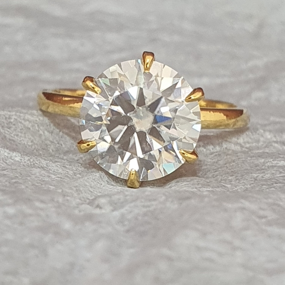 3 Ct-9.5mm Round Moissanite Engagement Ring - Picture 1 of 9